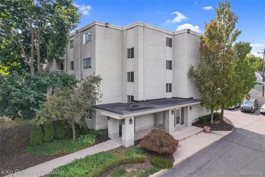 770 Deer Street #204, Plymouth, MI 48170 - #2