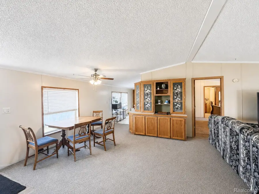 9192 Canyon Trail Drive, Newport, MI 48166 - #3