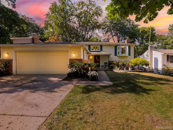 525 Langfield Street, Northville, MI 48167