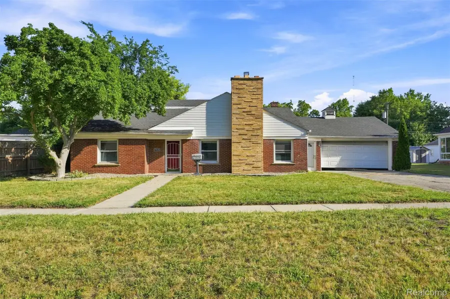 17620 Cornell Road, Southfield, MI 48075 - #2