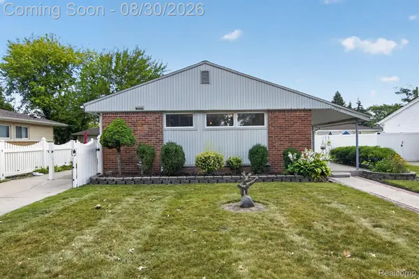 2565 Norwood Road, Trenton, MI 48183