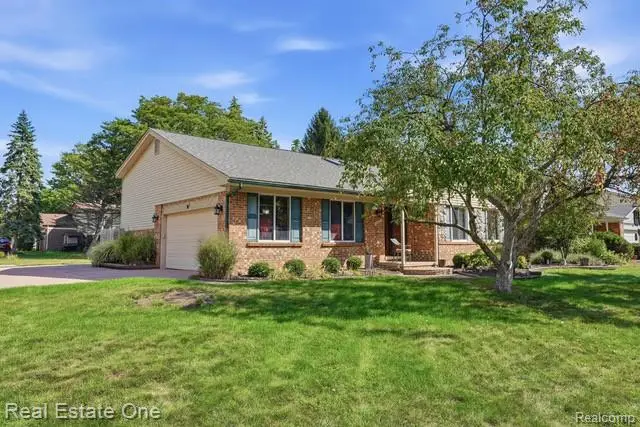 1353 Madison Drive, Troy, MI 48083 - #3