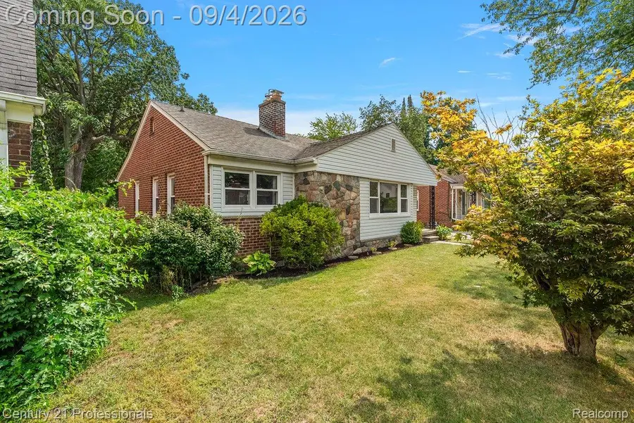 607 Lawson Street, Royal Oak, MI 48067 - #3