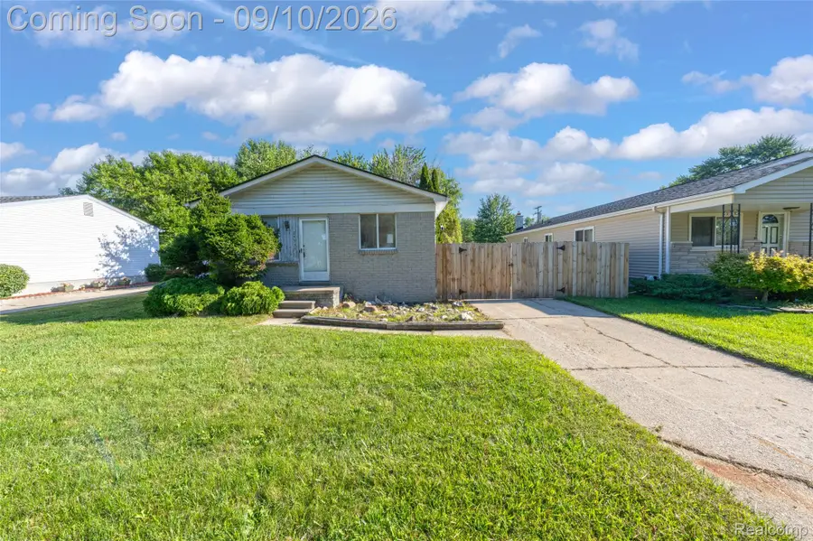 24935 Trombley Street, Harrison Township, MI 48045 - #2