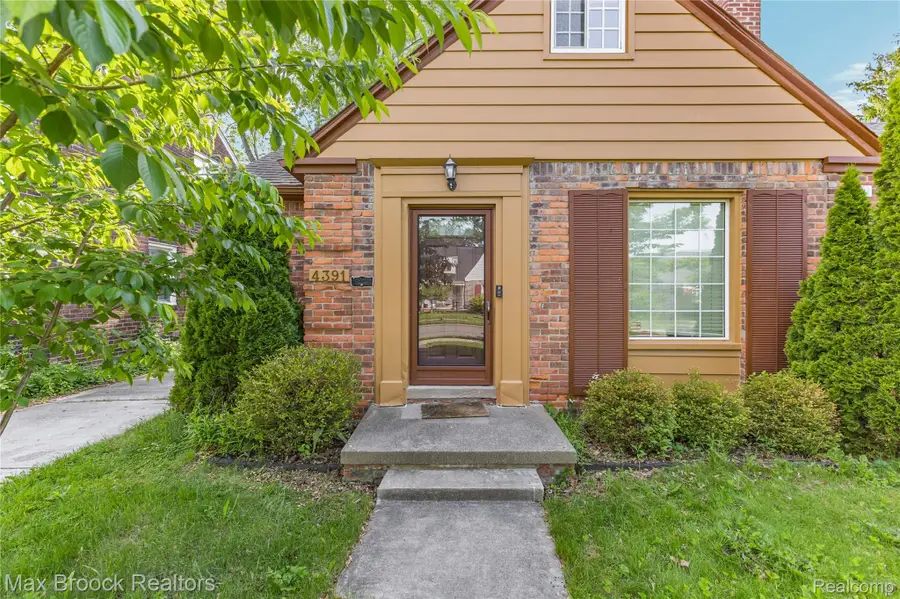 4391 Bishop Street, Detroit, MI 48224 - #2