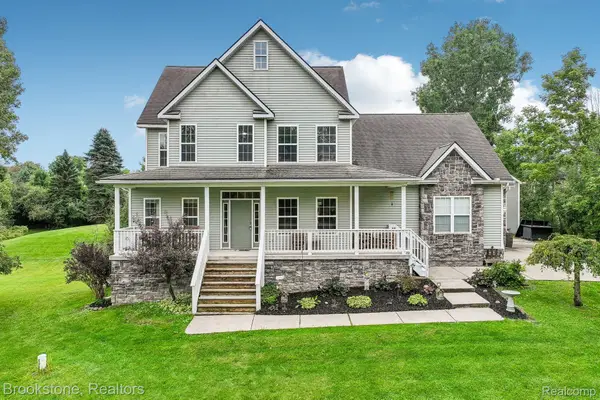 2633 Groveland Road, Ortonville, MI 48462