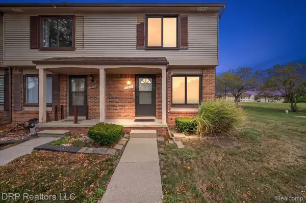 16994 Kingsbrooke Drive, ClintonTwp, MI 48038