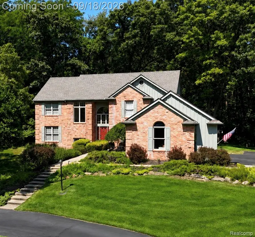 8290 Pawnee Trail, Pinckney, MI 48169 - #1