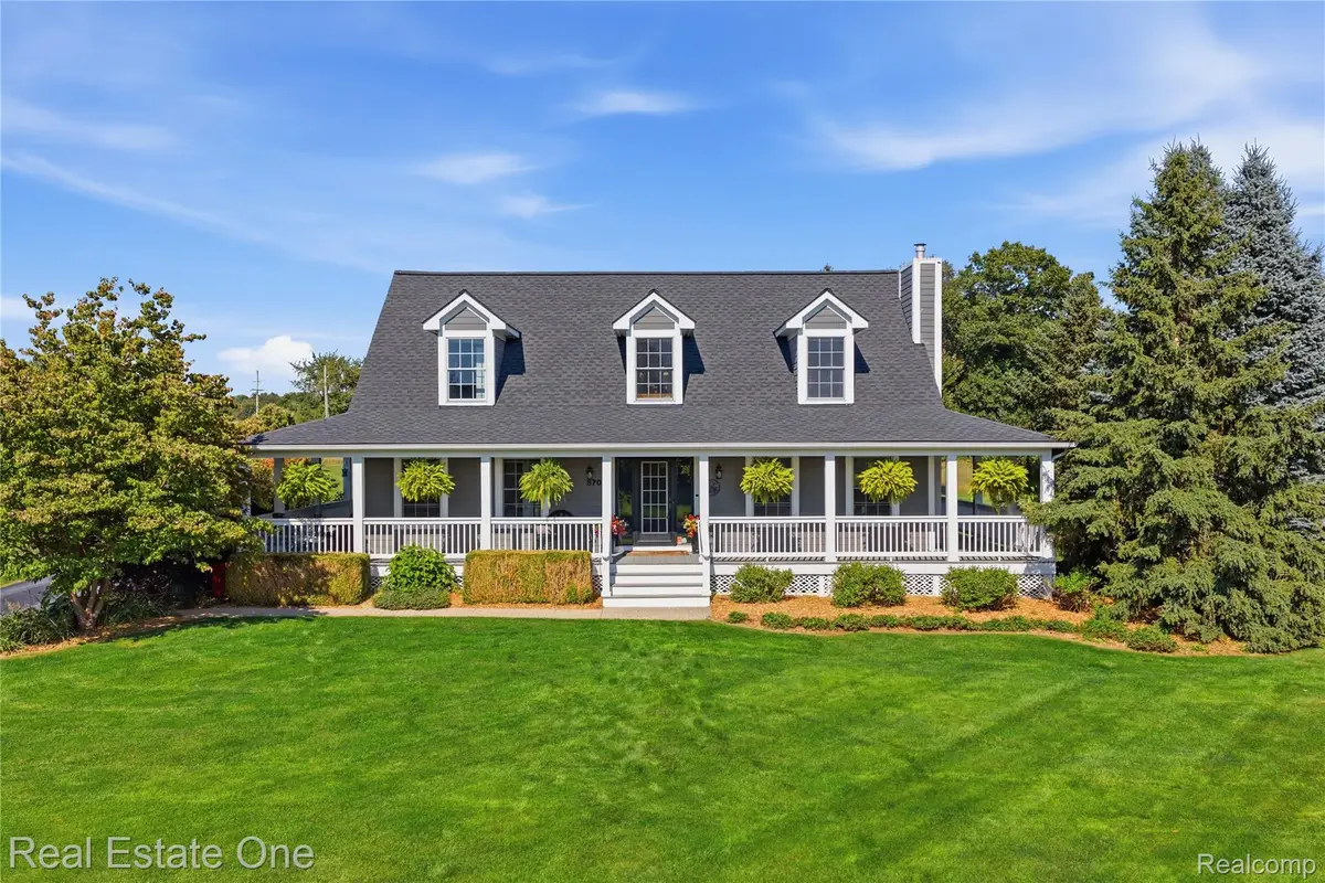 8707 Bridlewood Trail, Howell, MI 48843 - #1