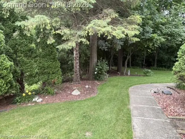 1804 Hendrie, Canton, MI 48187 - #2
