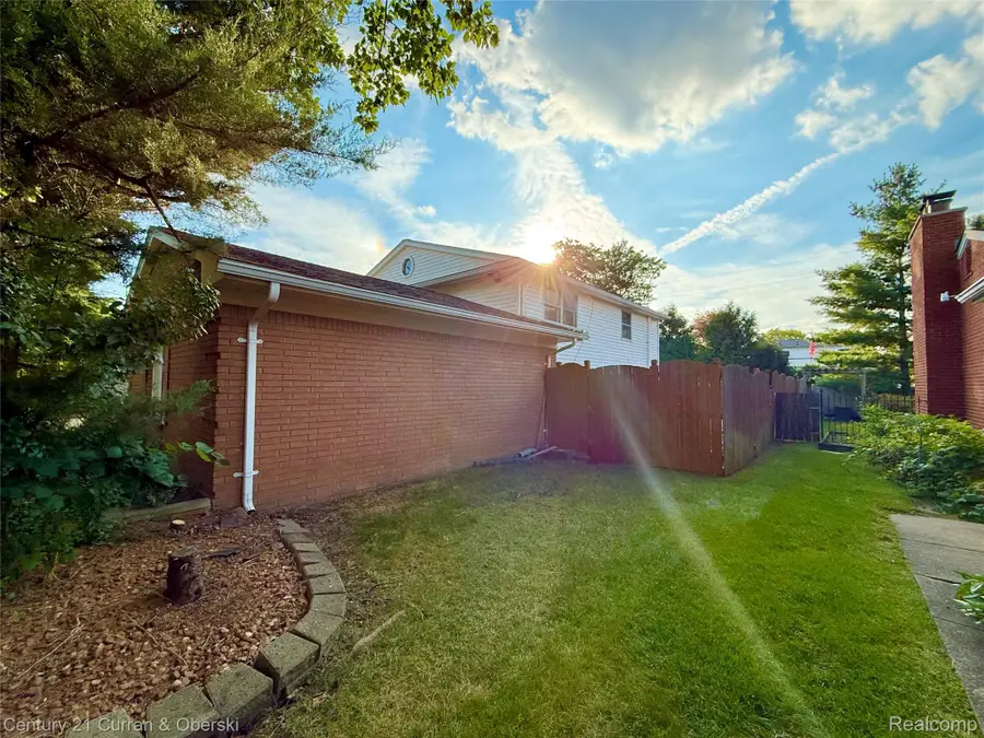 4580 Parkside Boulevard, Allen Park, MI 48101 - #2