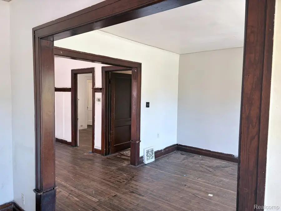 4031 Garland Street, Detroit, MI 48214 - #3