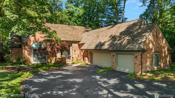 3546 Bloomfield Club Drive, BloomfieldHills, MI 48301