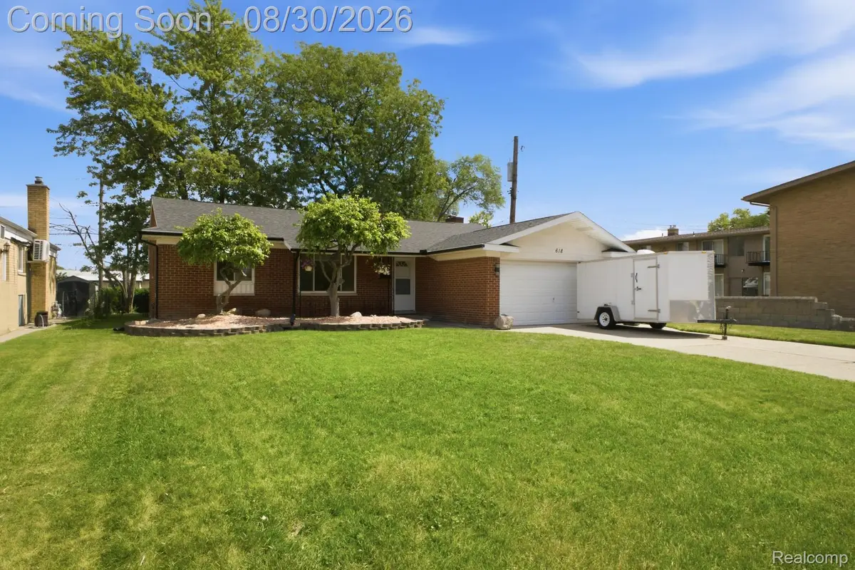 618 N Inkster Road, Dearborn Heights, MI 48127 - #1