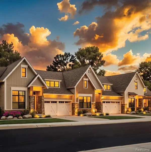 2922 Tremont Drive #3, Troy, MI 48085