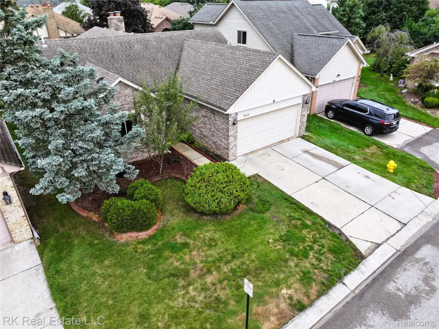 36451 Harness Circle Court, Clinton Township, MI 48035 - #3