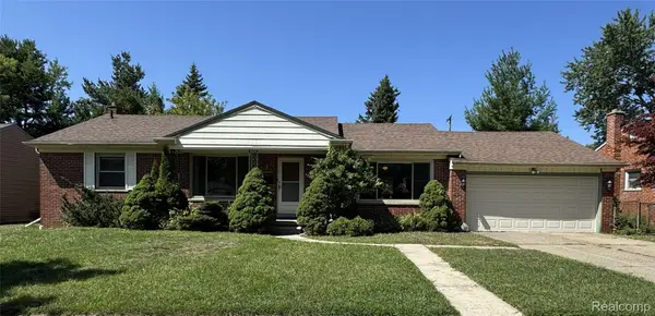 18947 Whitby Street, Livonia, MI 48152