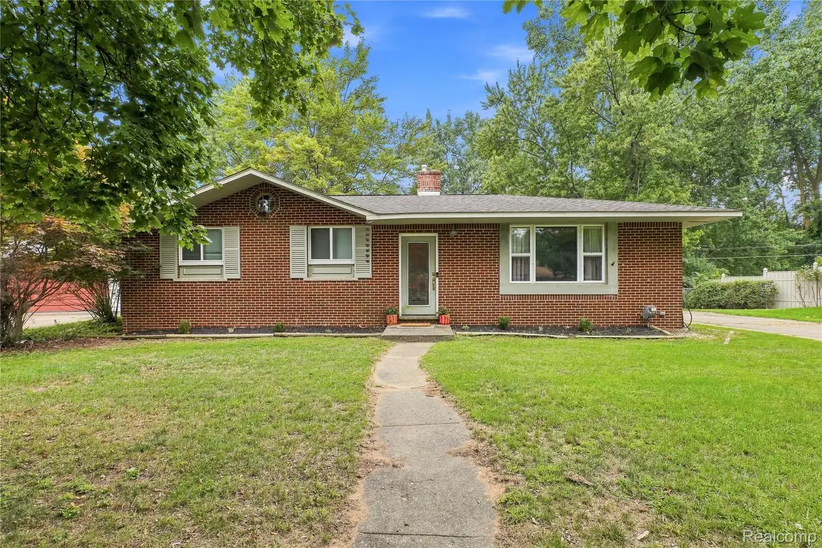 14474 Swanee Beach Drive, Fenton, MI 48430 - #1
