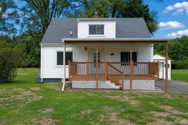 3363 E Pierson Road, Flint, MI 48506