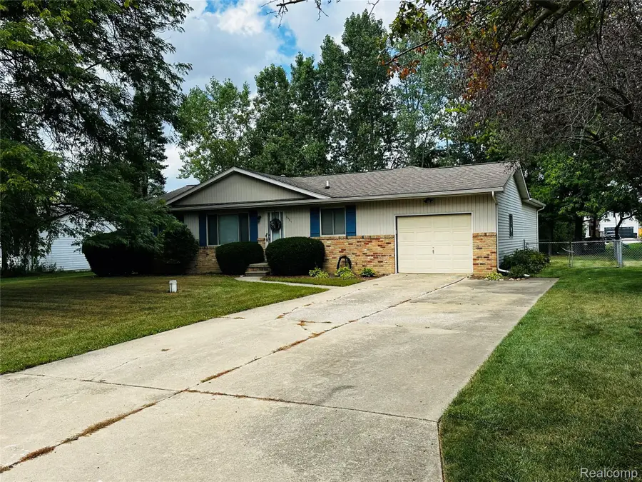5427 Ole Banner Trail, Grand Blanc, MI 48439 - #3