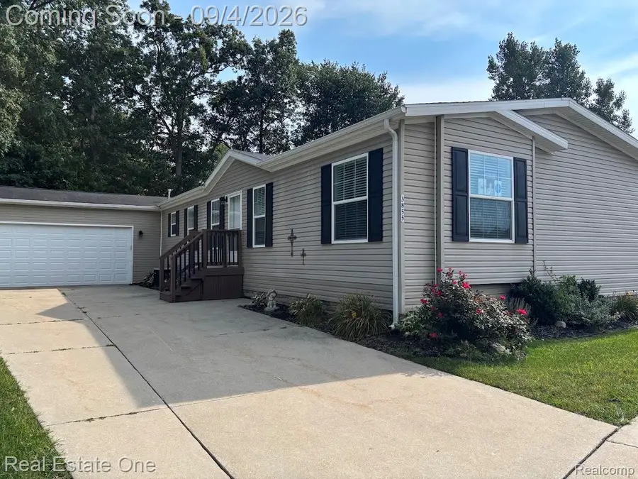 3855 Emerald Park Drive, Milford, MI 48380 - #2