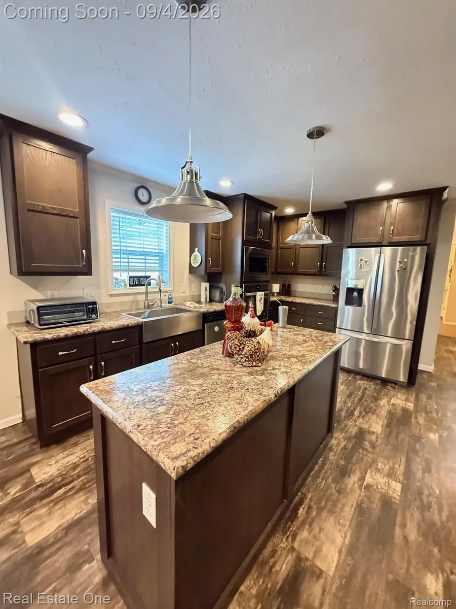 3855 Emerald Park Drive, Milford, MI 48380 - #3