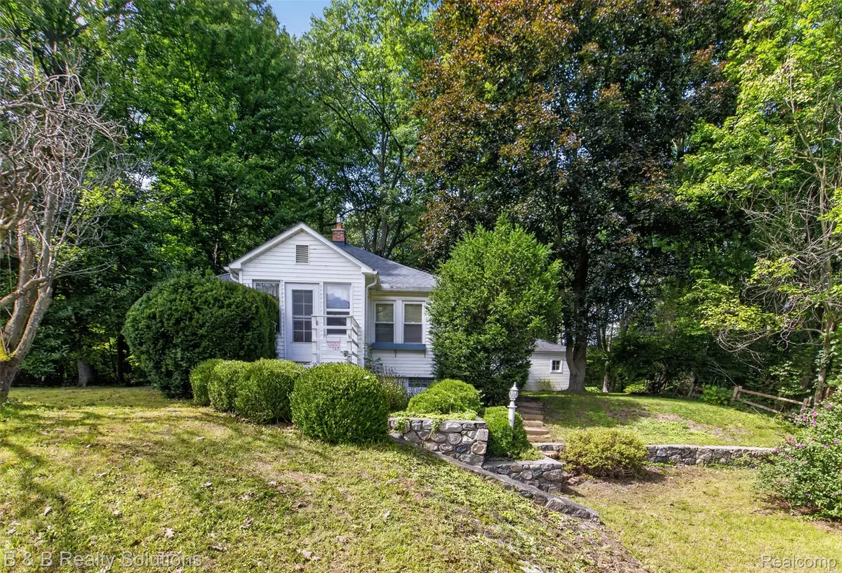 3625 N Lapeer Road, Lapeer, MI 48446 - #1