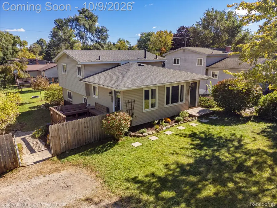 8690 N Eston Road, Clarkston, MI 48348 - #2
