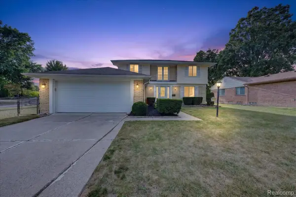 6409 Runnymeade Drive, Canton, MI 48187
