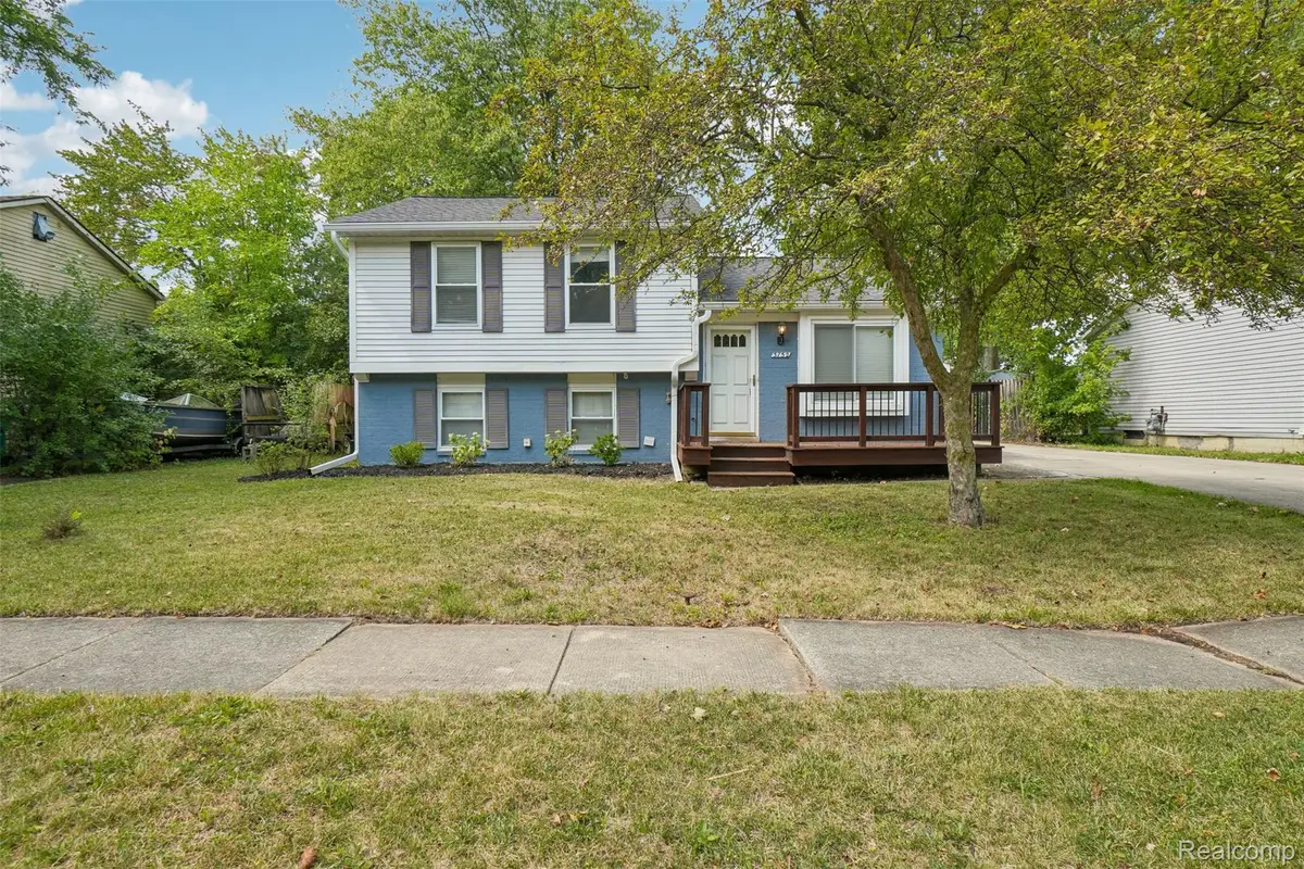 5752 Sunset Trail, Ypsilanti, MI 48197 - #1