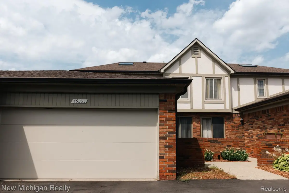 49355 Marquette Court, Shelby, MI 48315 - #1