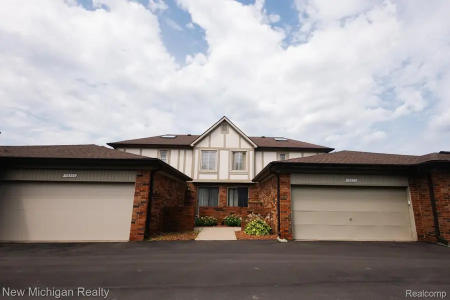 49355 Marquette Court, Shelby, MI 48315 - #3