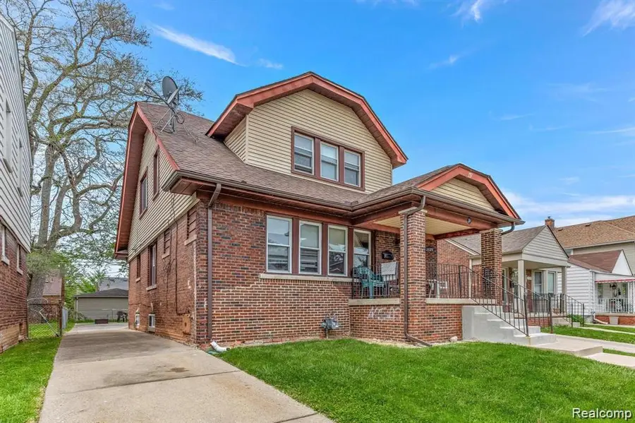7521 Steadman Street, Dearborn, MI 48126 - #2