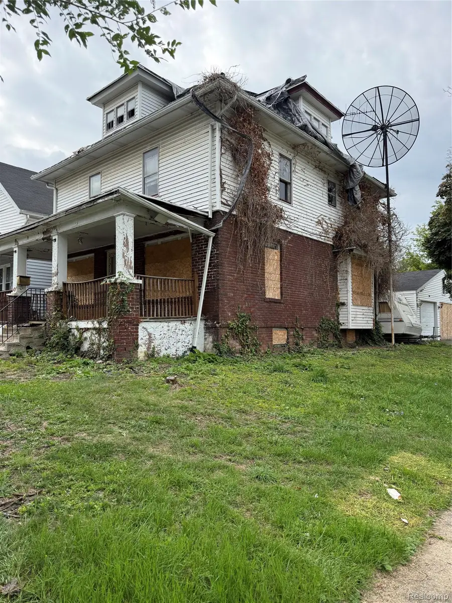 2025 Adams Avenue, Flint, MI 48505 - #2