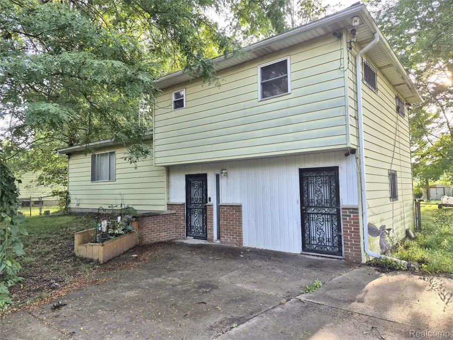 8373 Gale Road, Otisville, MI 48463 - #2