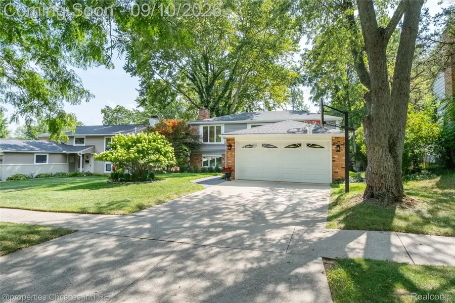 416 Welch Road, Northville, MI 48167 - #3