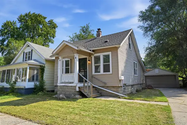 20050 Winston Street, Detroit, MI 48219