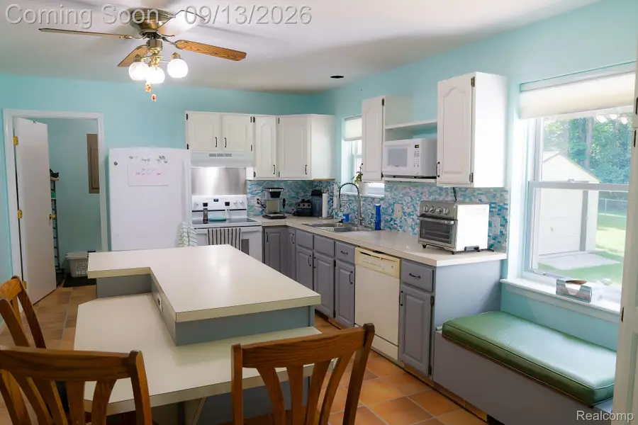 9427 Andersonville Road, Clarkston, MI 48346 - #2