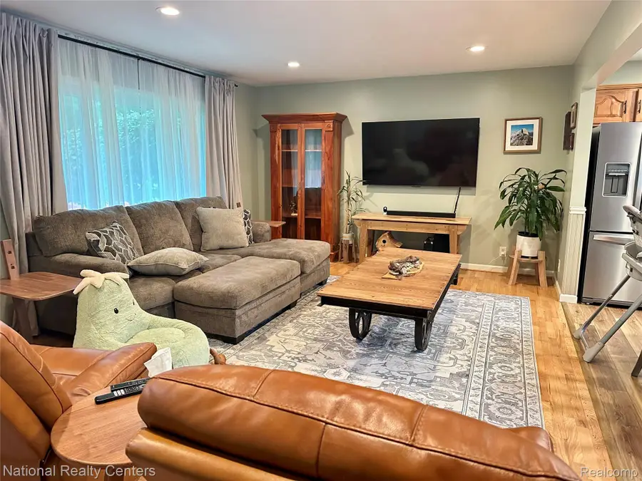 5073 Winston Drive, Swartz Creek, MI 48473 - #2