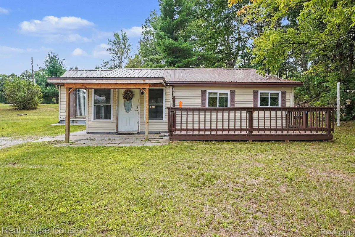 1276 E Elm Road, Farwell, MI 48622 - #1