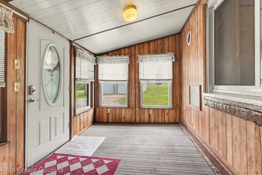 1276 E Elm Road, Farwell, MI 48622 - #3