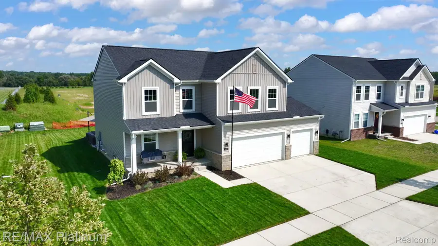 521 Elm Street, Chelsea, MI 48118 - #2
