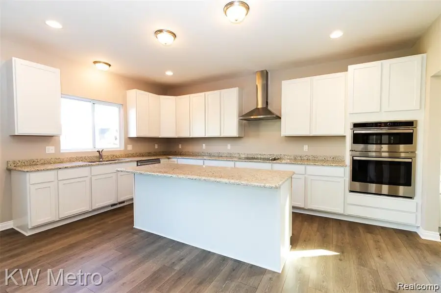 34607 John Bartley Circle, Wayne, MI 48310 - #3