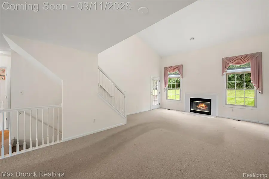 305 Pineknoll Court, Brighton, MI 48116 - #3