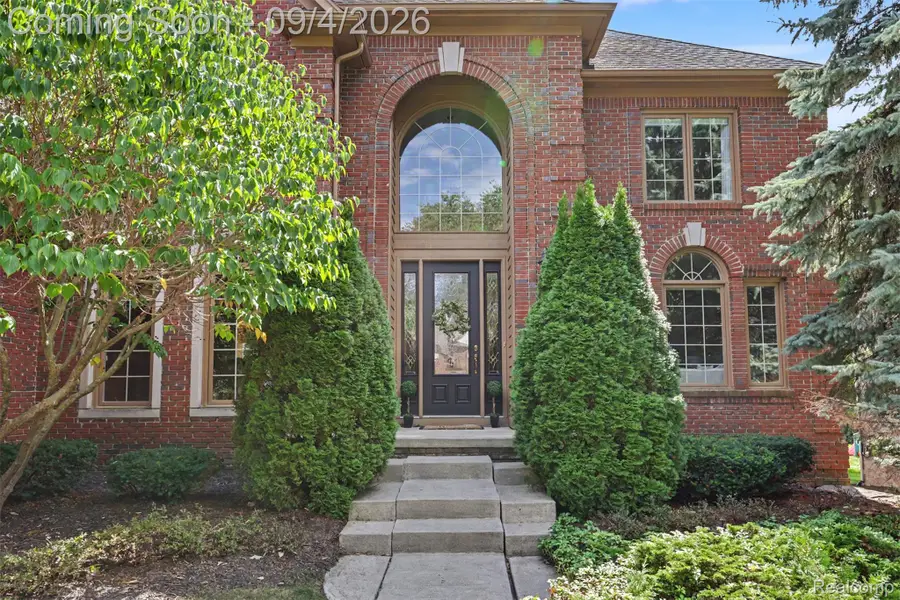 24034 Broadmoor Park Lane, Novi, MI 48374 - #3