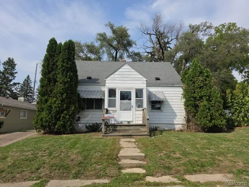 317 Buckingham Avenue, Flint, MI 48507 - #1