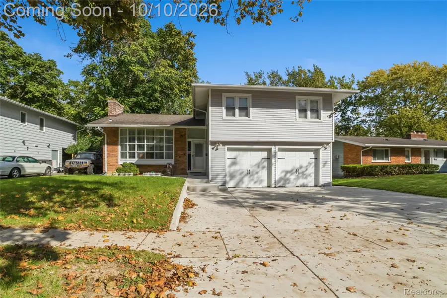 4013 Greenbrook Lane, Flint, MI 48507 - #2