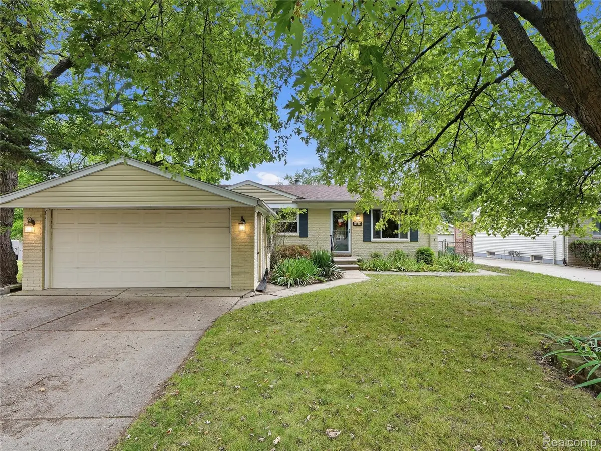 22820 Purdue Avenue, Farmington Hills, MI 48336 - #1