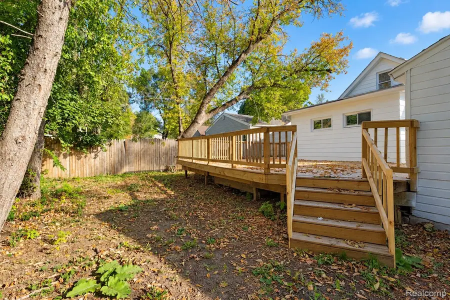 1550 Lambden Road, Flint, MI 48532 - #3