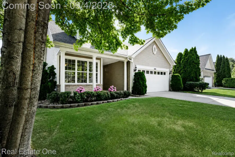 3509 Riverside Drive, Auburn Hills, MI 48326 - #2